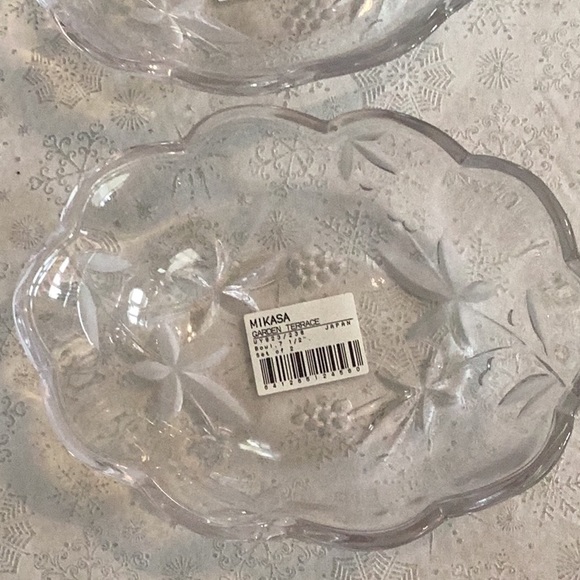 NWT Mikasa sets - Picture 6 of 7